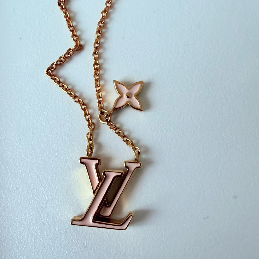 Louis Vuitton Iconic Enamel Rose Gold Necklace (Like-new)